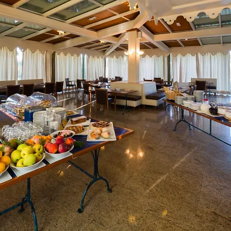 Undulna - Terme Della Versilia Hotel 4*