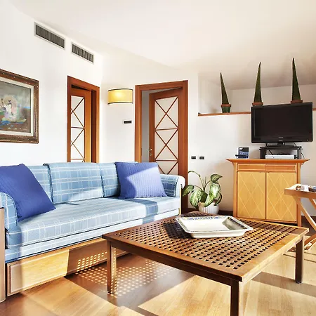 Undulna - Terme Della Versilia 4*