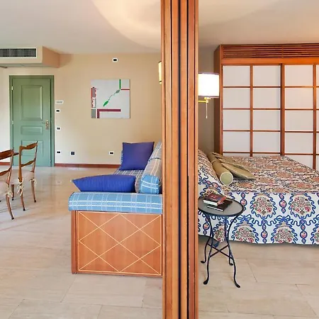 Undulna - Terme Della Versilia 4*
