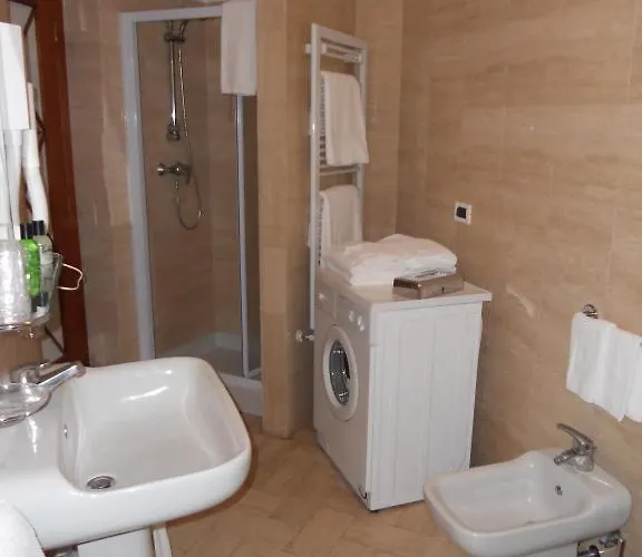 Hotel Undulna - Terme Della Versilia 4*